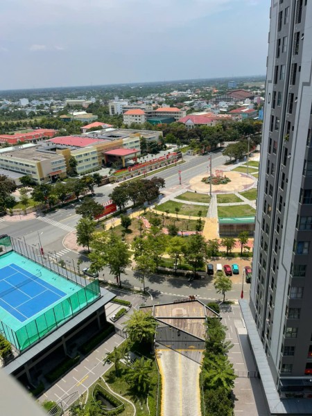 CHO THUÊ GIÁ 7.5TR - CĂN 3PN 2WC - NỘI THẤT: 2 MÁY LẠNH VÀ 2 GIƯỜNG TỦ - VIEW CÔNG VIÊN LỚN - Ở NGAY
