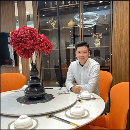 Nguyễn Hoàng