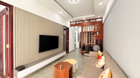 Chung cư Saigontower, Thoại Ngọc HẦu, TP: 3p ngủ, full NT, 90m2, 9,5tr/th