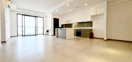 C/c 590 Cách Mạng Tháng 8, Quận 3 - 3PN/2WC/ 95m2 /Nhà trống giá 11 triệu/tháng