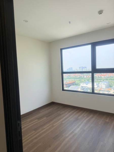 Cho thuê căn hộ 2PN 2WC đồ cơ bản tại Vinhomes Ocean Park chỉ với 8tr/tháng. Sẵn vào ngay