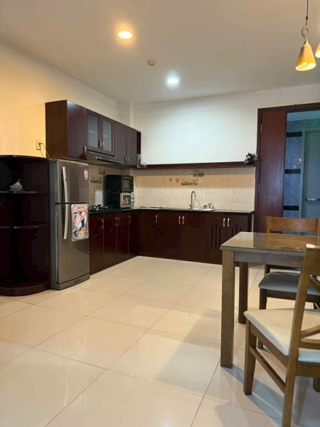 Cho thuê chung cư Đặng Văn Ngữ, Phú Nhuận - 80m2, 2PN giá 14tr/tháng