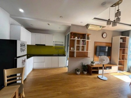 Cho thuê C/c Hoa Sen 3PN 110m2 full Nội Thất giá 13.5 Triệu/th