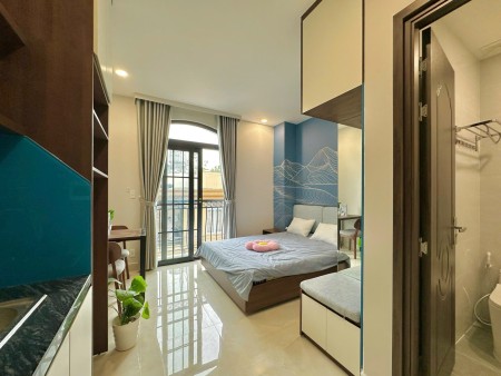 Cho thuê phòng trọ studio bancol full nt không giới hạn người ở gần trường ĐH, đường Bạch Đằng,QTB
