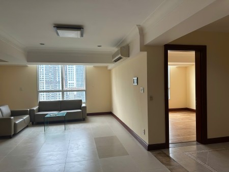 Cho thuê 3 phòng ngủ, lầu cao view đẹp, khách vừa ở vừa làm văn phòng đều được giá 26 triệu/tháng