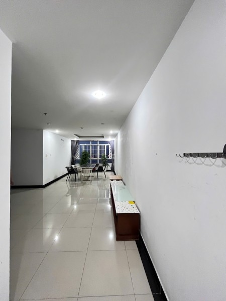 Cần cho thuê căn hộ Giai Việt -Tạ Quang Bửu phường Chánh Hưng. Q8
