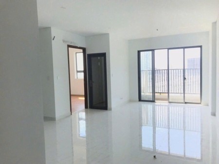 Chung Cư Bàu Cát 2 có ban công.-Thang máy, 3PN Ko nội thất 89m2 giá 10,5tr/th.