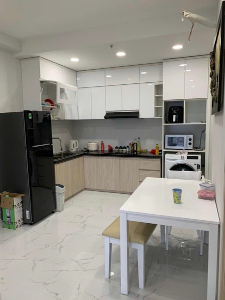 Chung cư Central Plaza 2PN, DT 68m2, đủ nội thất cho thuê giá 13 triệu/tháng