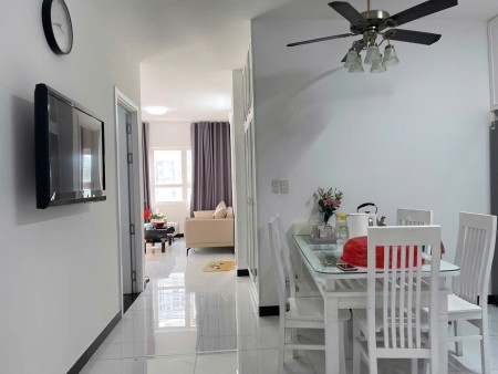 CC Central Plaza . Phạm Văn Hai . TB. DT 60m2 . 2PN Giá 13Tr5