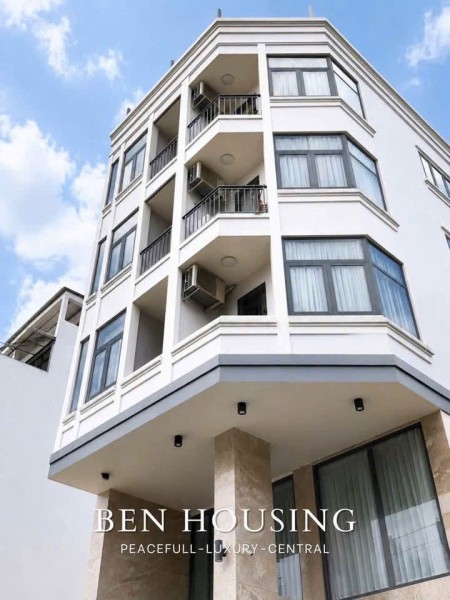 MODERN APARTMENT – BALCONY, ELEVATOR & PRIVATE WASHING MACHINE