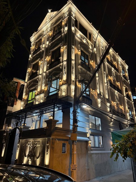LÊ QUANG ĐỊNH – FULL NỘI THẤT, THANG MÁY & SÂN THƯỢNG