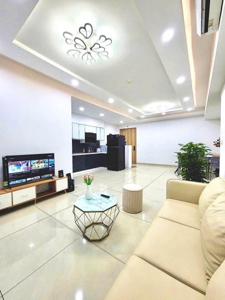 Chung Cư Res 11-Lạc Long Quân 3 PN, Giá thuê 15,5 tr/th 89m2 full NT.