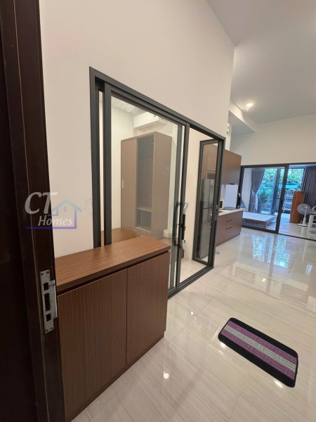 Cho thuê hàng hiếm- studio có bancon thiết kế 2PN chỉ 14tr/tháng