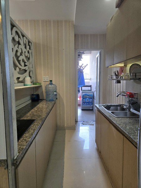 Cho thuê chung cư Đạt Gia căn góc bìa 3 phòng ngủ 2WC full đầy đủ nội thất giá 10tr