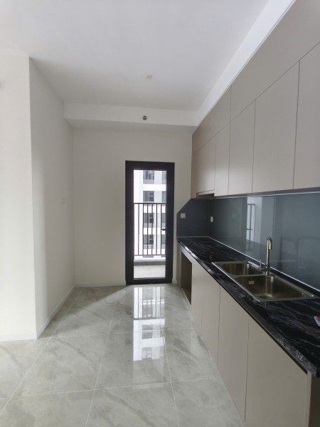 Cho thuê căn Privia góc 2pn-69m2 (có ban công+logia) giá 12,5tr có nội thất, view thoáng mát