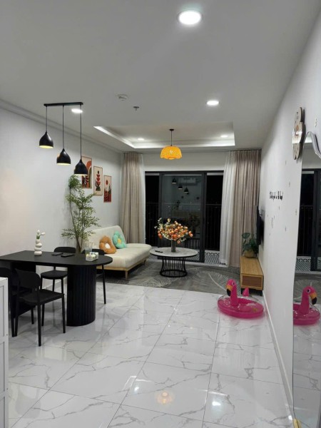 Cho thuê căn 2 phòng ngủ 70m2 giá từ 6 triệu / tháng tại Charm city vincome Dĩ An