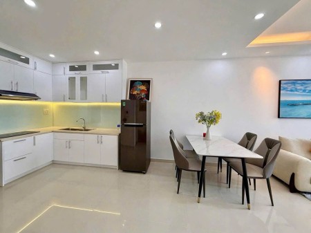 Căn Góc,nhà mới C/c Sacomreal, 2PN Full Nội Thất 90m2 giá 10,5 tr/th