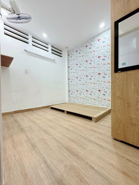 Chung cư Nhiêu Tứ- Hoa Sứ n căn 2p ngủ,có nội thất 10tr/tháng