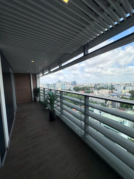 CHO THUÊ SAILING TOWER Q1 – 140M², 2PN, FULL NỘI THẤT MỚI Sailing Tower – góc NTMK PASTEUR