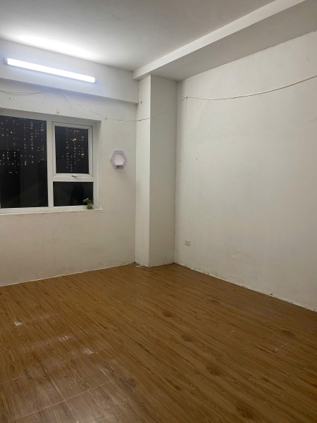 Cho thuê căn hộ 3 ngủ chung cư Intracom 1 Trung Văn LH 0985409147