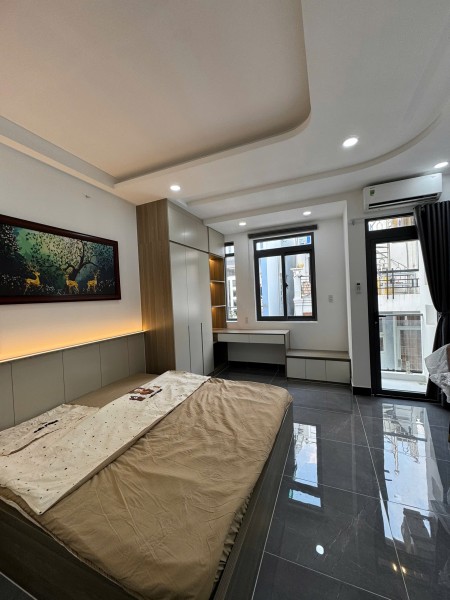 căn hộ mini ban công view toàn cảnh bếp xa Thích Quảng Đức gần Bình Thạnh , Quận 1, Quận 3