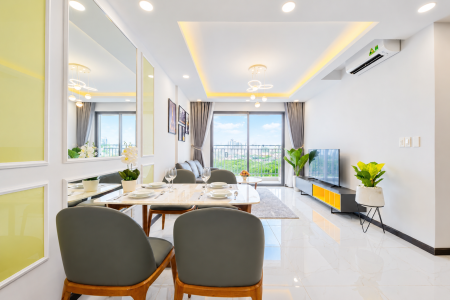 Cho thuê căn hộ Hùng Vương Plaza DT 130m², 3PN, 3WC, nội thất cao cấp, giá chỉ từ 22 triệu/tháng