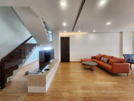 CHO THUÊ PENTHOUSE F.HOME ZEN DIAMOND GIÁ TỐT