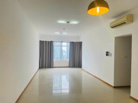 Cho thuê căn hộ Saigon Pearl, 2 phòng ngủ, nhà trống nội thất cơ bản giá 18 triệu/tháng