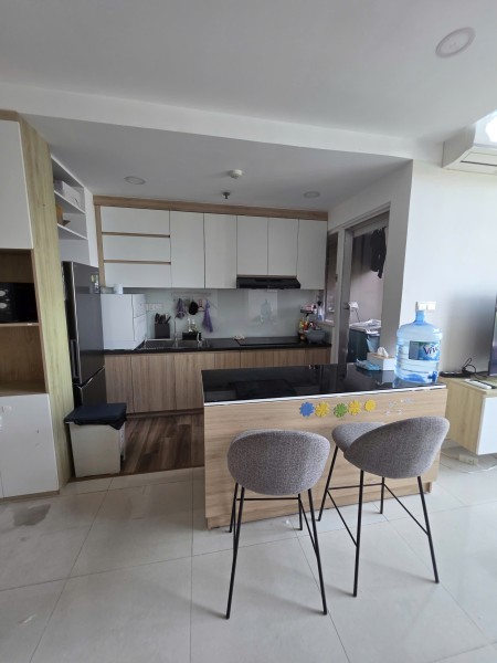 Tìm Nam roommate ở 1 phòng riêng căn Duplex tại Vista Verde (Q2) – 9tr/tháng.