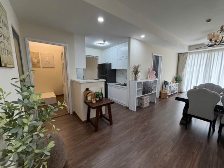 Cho thuê căn hộ Lucky Palace, DT: 80m2, 2PN, 2WC, giá thuê: 13 triệu/tháng