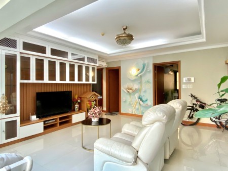 Thuê căn góc Cantavil AP Q2 (120m², 3PN, full giá 22 tr/th) TTTM sát bên, ban công hướng Đông, Nam