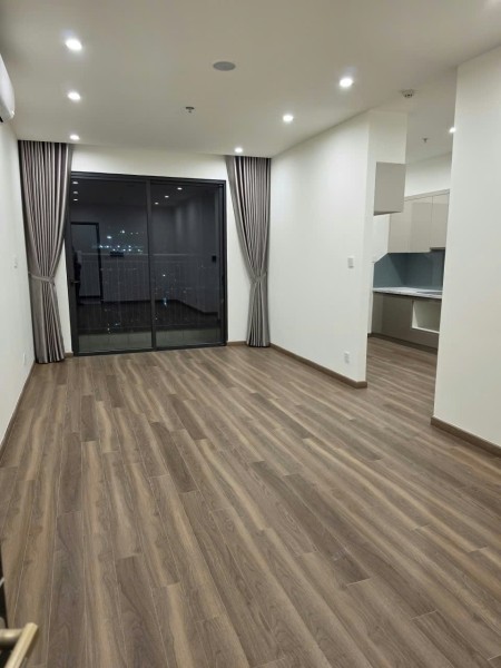 Cho thuê căn góc 2PN 75m2 phân khu Beverly Vinhomes Ocean Park