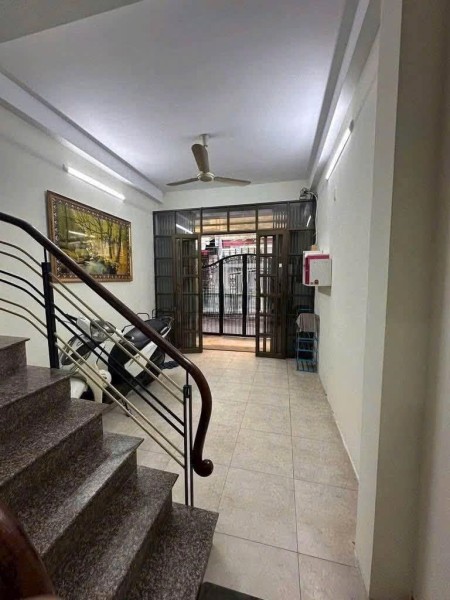Nhà nguyên căn hẻm Phan Xích Long (103m2) trệt 1 lầu 2PN, full nt, giá 14,5 tr/th