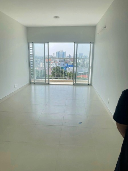 Cần cho thuê CTL Tower Giá 8.3 triệu/th nhà trống, 73m2, 2PN, Ban công.