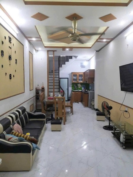 Nhà riêng 1/Phan Xích Long (94.9m2) 2PN, 2WC, Full nội thất, giá 14.5 tr/th