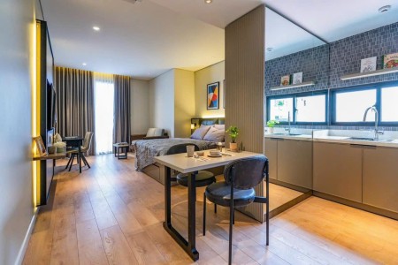 Căn hộ bếp full nội thất ban công Nguyễn Trãi Phạm Ngũ Lão, Cống Quỳnh, Quận 1