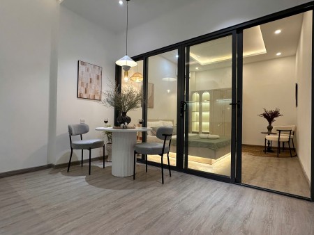 Căn Hộ Dịch Vụ Full Nội Thất Trung Tâm Quận 1