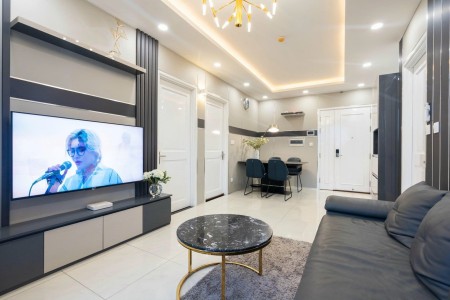 Sky Center, nội thất cao cấp, nhà mới 78m2 2PN, Ban công giá 16tr/th