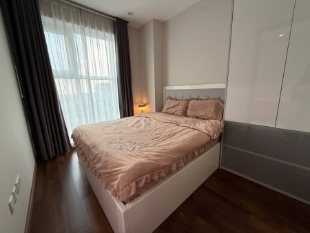 Cho thuê C/c Sky Center, 16 Phổ Quang cho thuê căn 3PN giá thuê 18tr/tháng