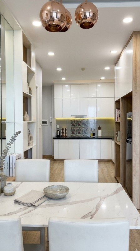Cho thuê 2PN2WC - 11 triệu/tháng đủ nội thất - 74m2 The Park Residence