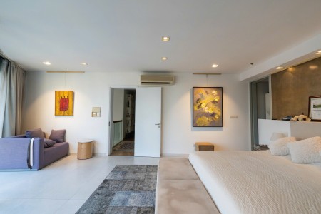 Cho thuê căn hộ Hùng Vương Palaza,Quận 5.DT:130m2-3PN-3WC FUll NT Giá 25tr/tháng ở liền View đẹp