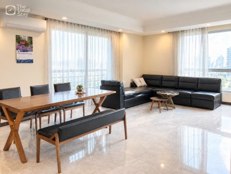 Cho thuê căn hộ The Manor, 3 phòng ngủ, lầu cao view sông tuyệt đẹp, giá 28 triệu/tháng