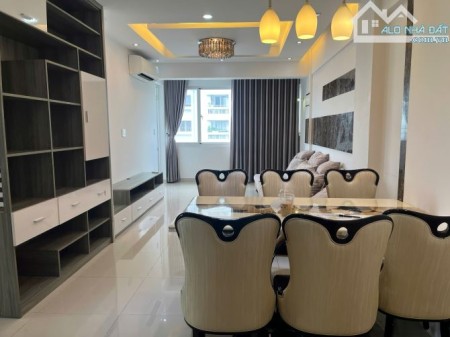 Cho thuê căn hộ Nam Khang , Phú Mỹ Hưng , 3PN , view hồ bơi , giá : 18 triệu.LH:0906611859 Thu