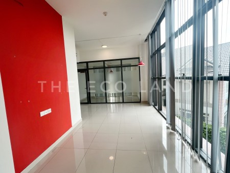 Cho thuê Officetel 48m2 có phòng riêng tại The Sun Avenue chỉ 14tr/tháng