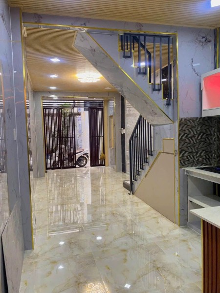Nhà riêng, 2PN/2WC 84m2 sẵn nội thất 1/Hoàng Sa Q.3 giá thuê 15tr/th