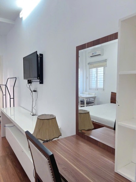 Căn Hộ 1 Phòng Ngủ Cửa Sổ Lớn Cho Thuê – Đường Bùi Hữu Nghĩa, Bình Thạnh