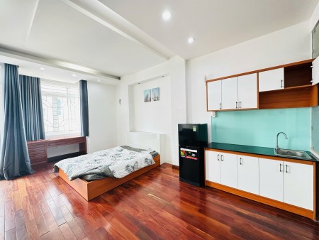 CHO THUÊ CĂN HỘ BAN CÔNG THOÁNG, FULL NỘI THẤT, BẾP RIÊNG – GẦN CHỢ BÀ CHIỂU, BÌNH THẠNH