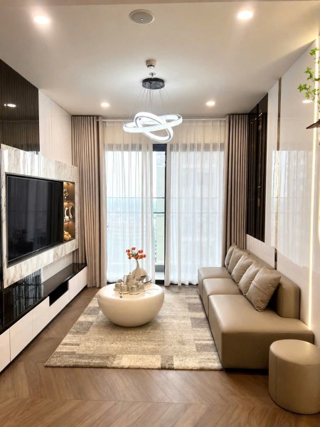 (Lumiere EverGreen) cho thuê căn hộ 63m 2PN 13 tr có TL full đồ đẹp cao cấp Vin smart Nam Từ Liêm