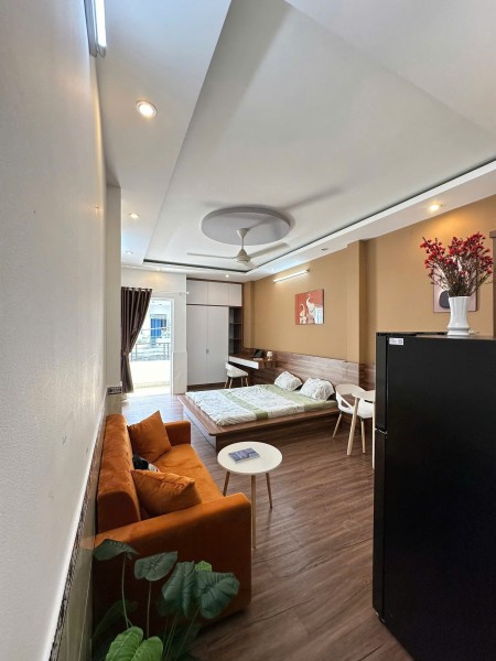 Cho thuê căn hộ rộng, ban công lớn, full nội thất, nuôi pet – Phan Đăng Lưu, Phú Nhuận gần Q1, Q3