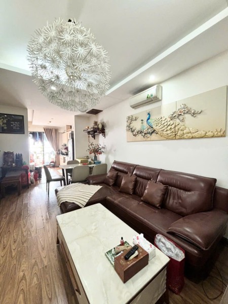 Cho thuê căn 2 ngủ full đồ 88m tòa CT4 The Pride Hải Phát, giá 10 triệu/tháng